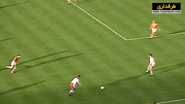 صعود دانمارک به فینال جام ملت های اروپا با غلبه بر هلند در ضربات پنالتی (1992/6/22) / فیلم